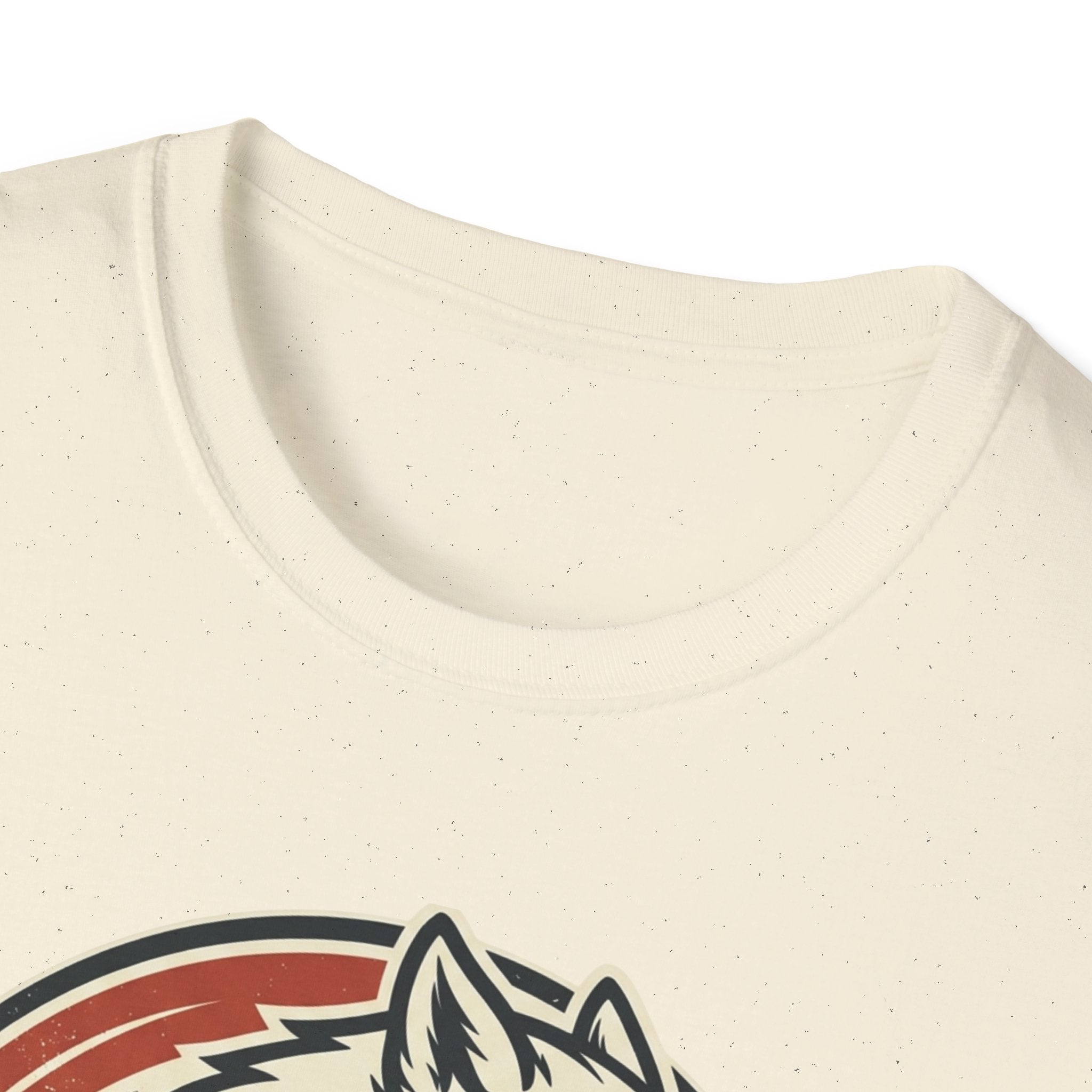 Wolf Graphic T-Shirt — Retro 'I'm a Wolf I Eat Dogs' Novelty Tee